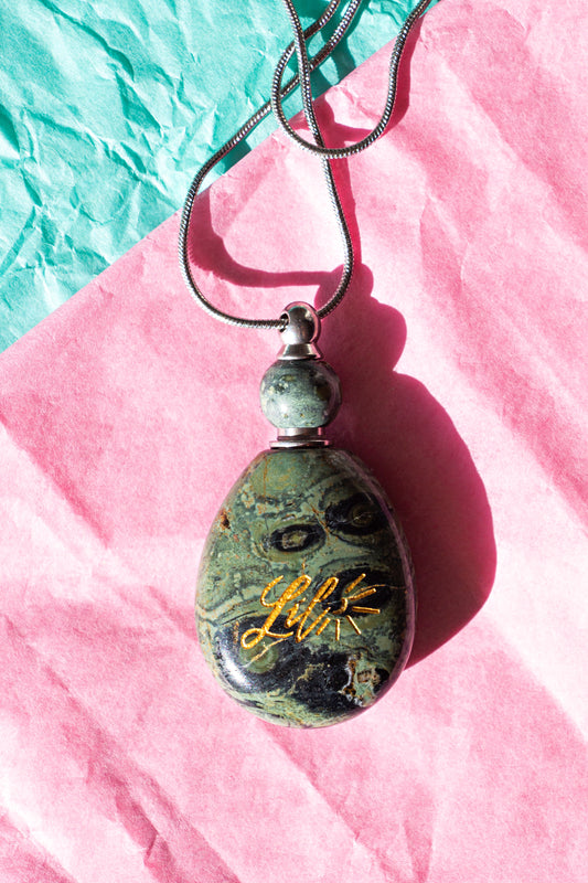 Perfume Pendant - Jade Stone